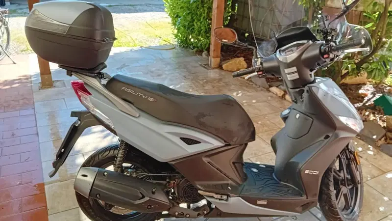 Kymco Agility 200i R16 + (2021 - 25) (3)