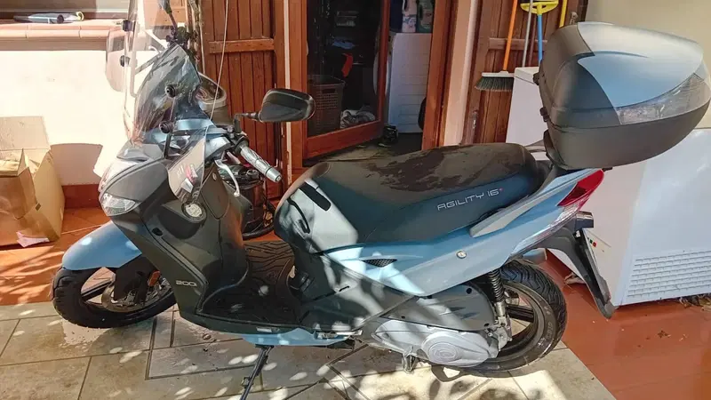 Kymco Agility 200i R16 + (2021 - 25) (5)