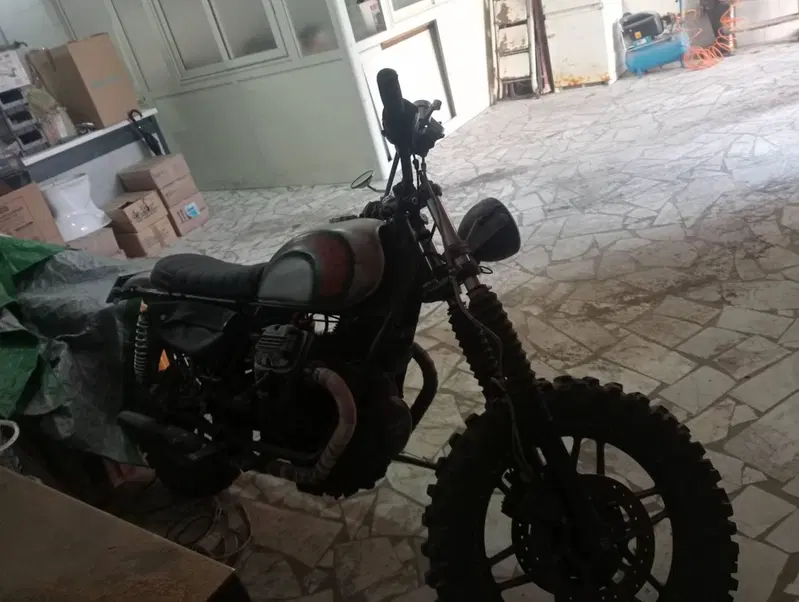 Moto Guzzi V50