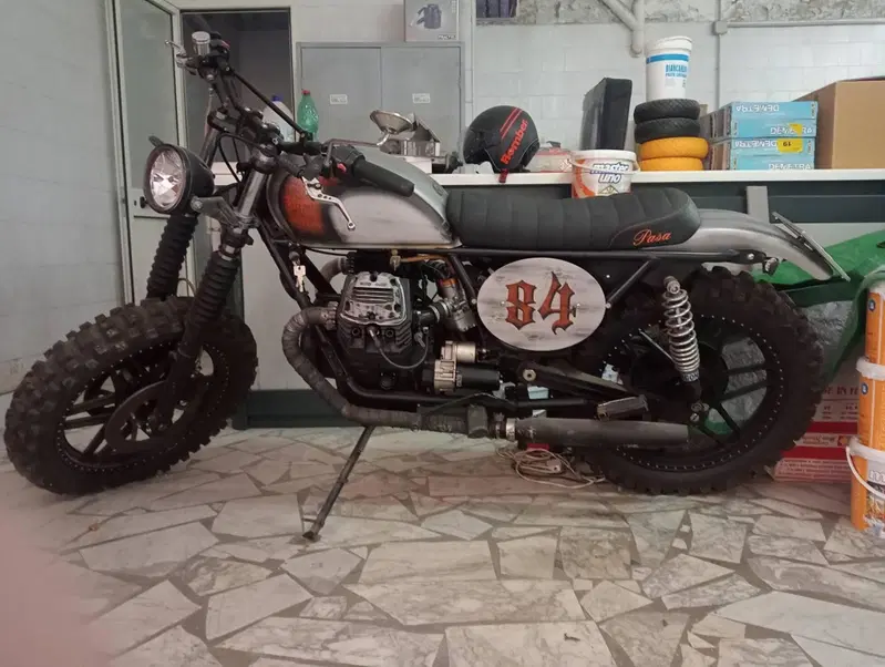 Moto Guzzi V50 (3)