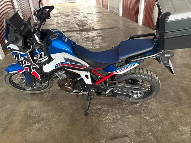 Honda Africa Twin CRF 1100L Urban (2022 - 23) (4)