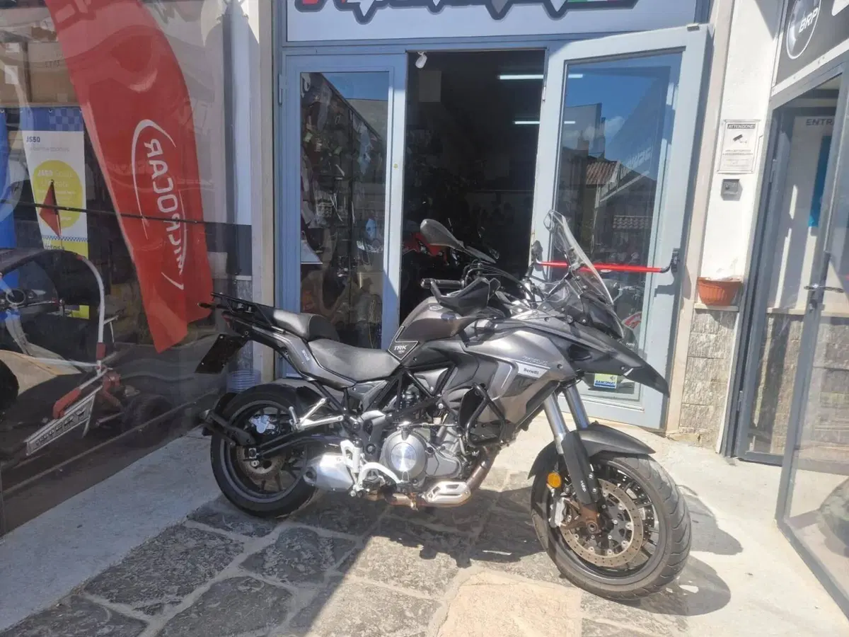 Benelli TRK 502 ABS (2017 - 20) (2)