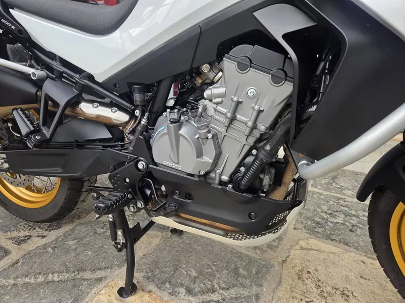 CFMOTO 800MT Explore (2023 - 26) (14)