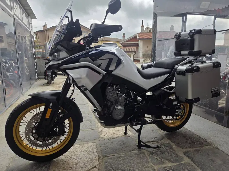 CFMOTO 800MT Explore (2023 - 26) (11)