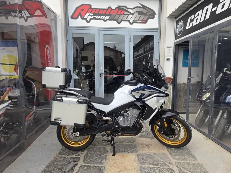 CFMOTO 800MT Explore (2023 - 26)
