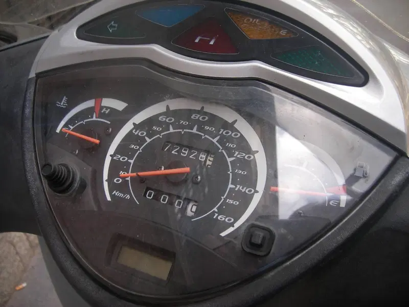 Honda SH 150i (2005 - 08) (4)