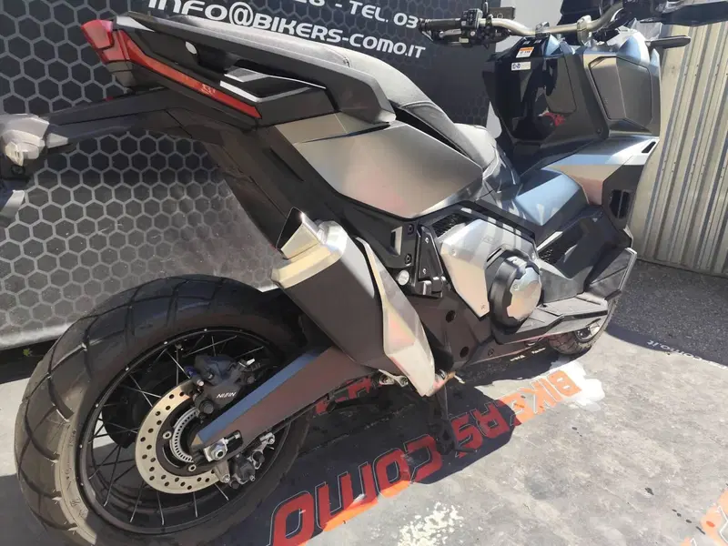Honda X-ADV 750 DCT (2021 - 24) (2)