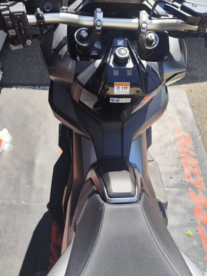 Honda X-ADV 750 DCT (2021 - 24) (6)