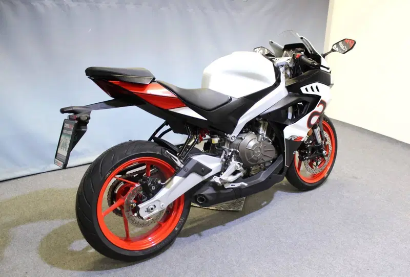 Aprilia RS 457 (2024 - 26) (3)