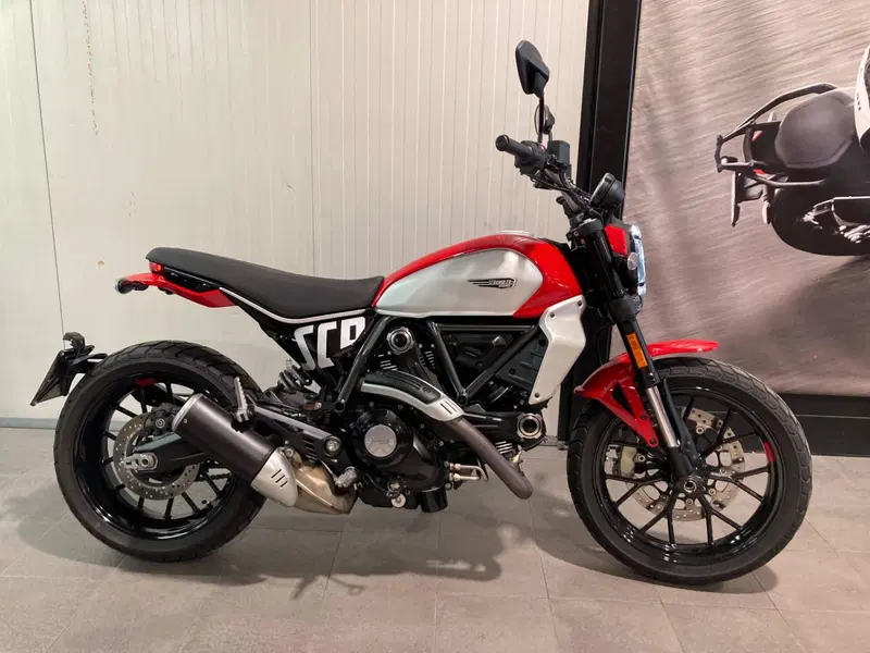 Ducati Scrambler 800 Icon (2023 - 24)