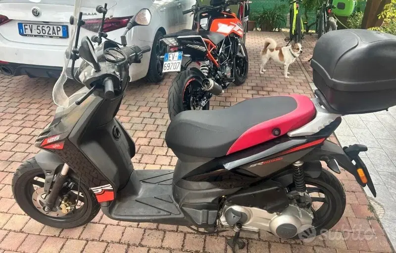 Aprilia SR 125 Motard (2012 - 16)