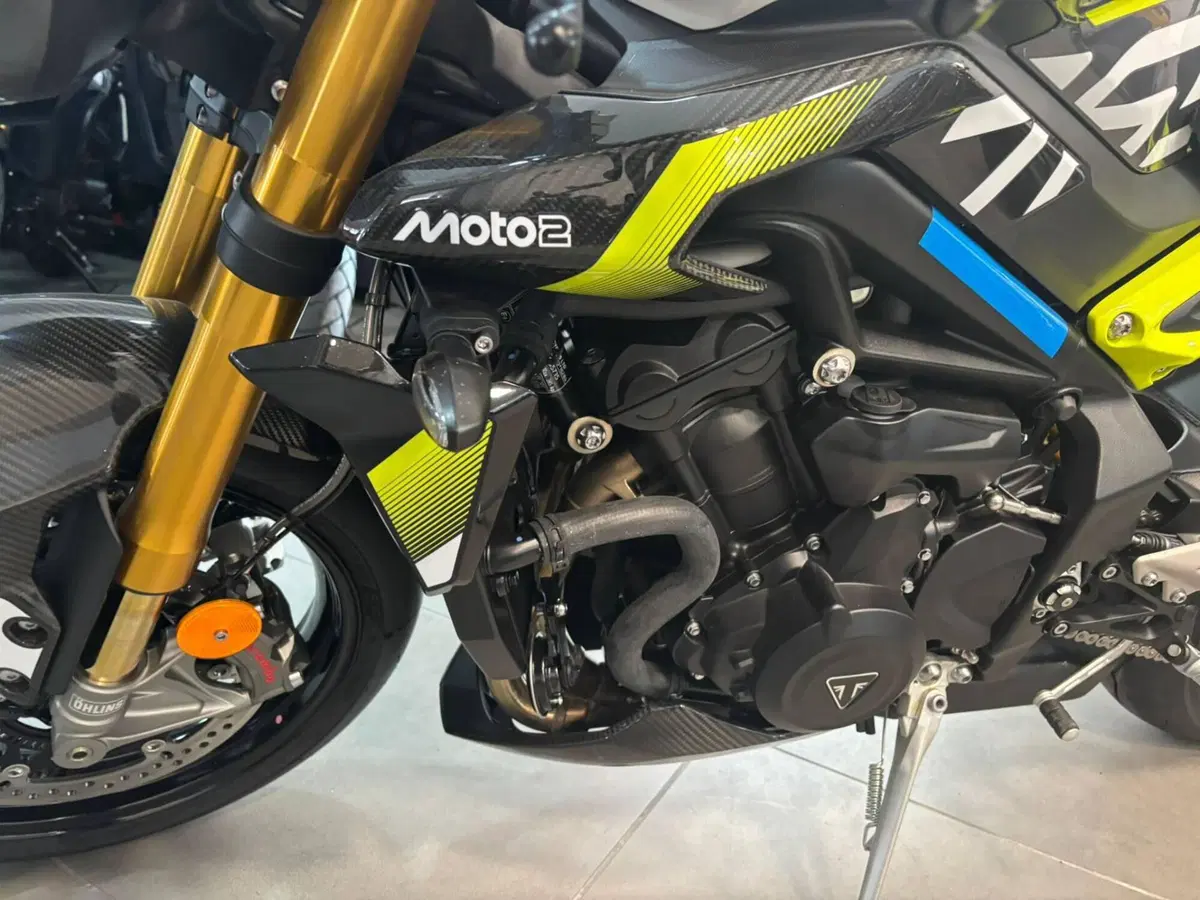 Triumph Street Triple 765 Moto2 (2026) (6)