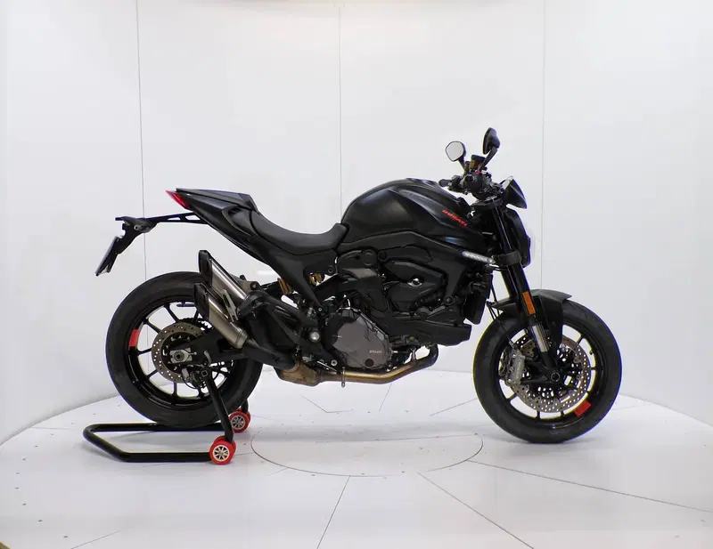 Ducati Monster 937 + (2021 - 25)