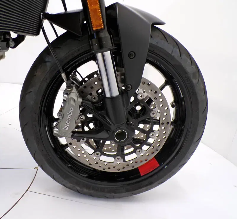 Ducati Monster 937 + (2021 - 25) (12)