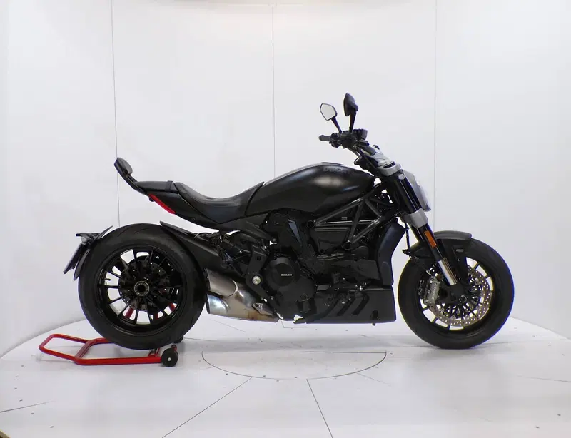 Ducati XDiavel 1262 Dark (2021 - 24)