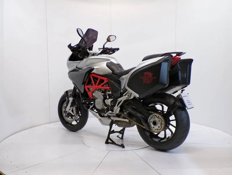 MV Agusta Turismo Veloce 800 (2014 - 16) (5)