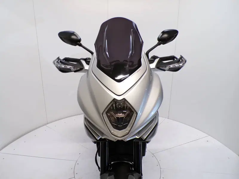 MV Agusta Turismo Veloce 800 (2014 - 16) (9)