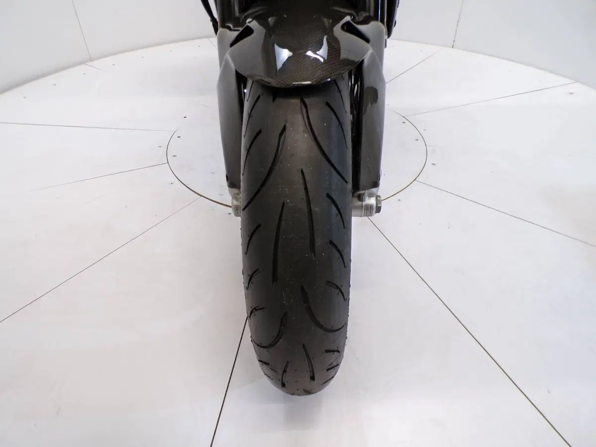 MV Agusta Turismo Veloce 800 (2014 - 16) (10)