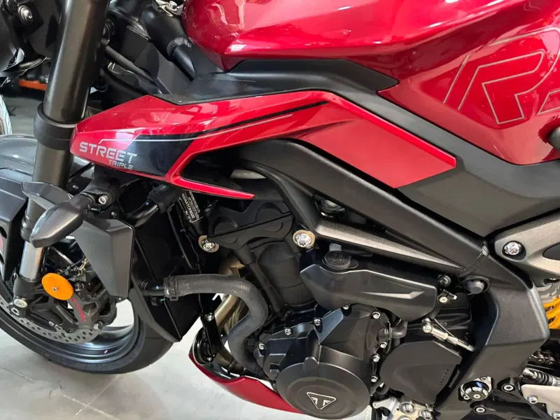Triumph Street Triple 765 RS (2023 - 26) (7)