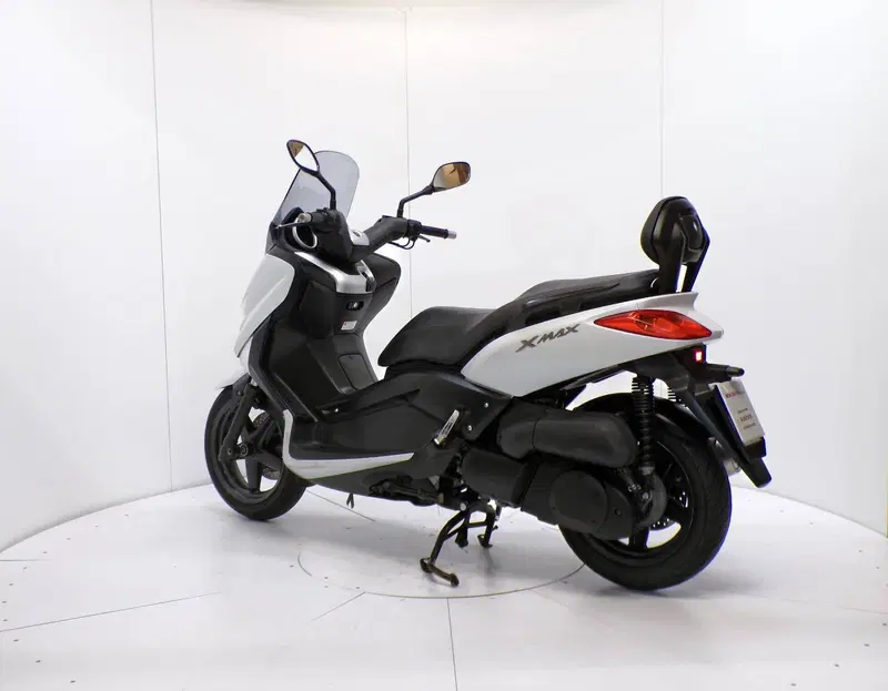 Yamaha X-Max 250 (2010 - 13) (5)