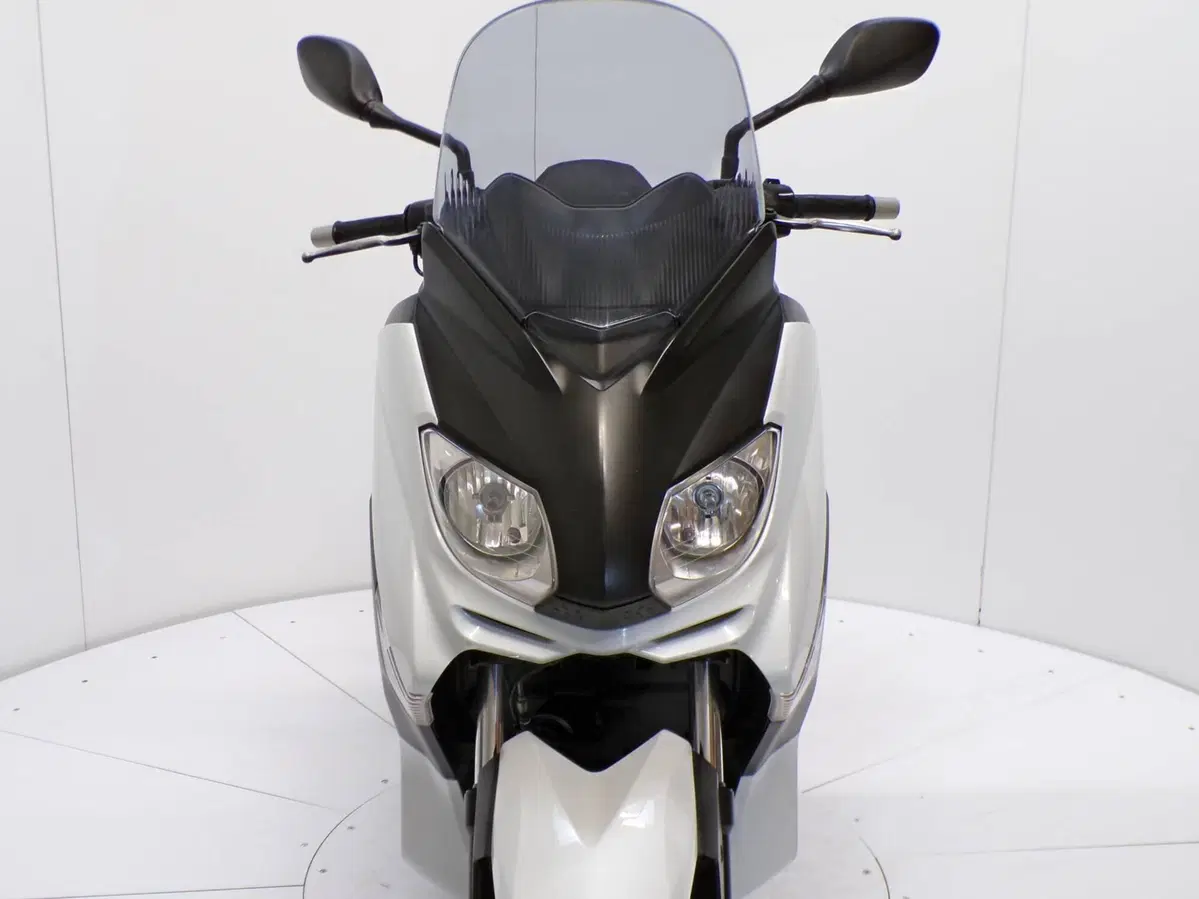 Yamaha X-Max 250 (2010 - 13) (7)