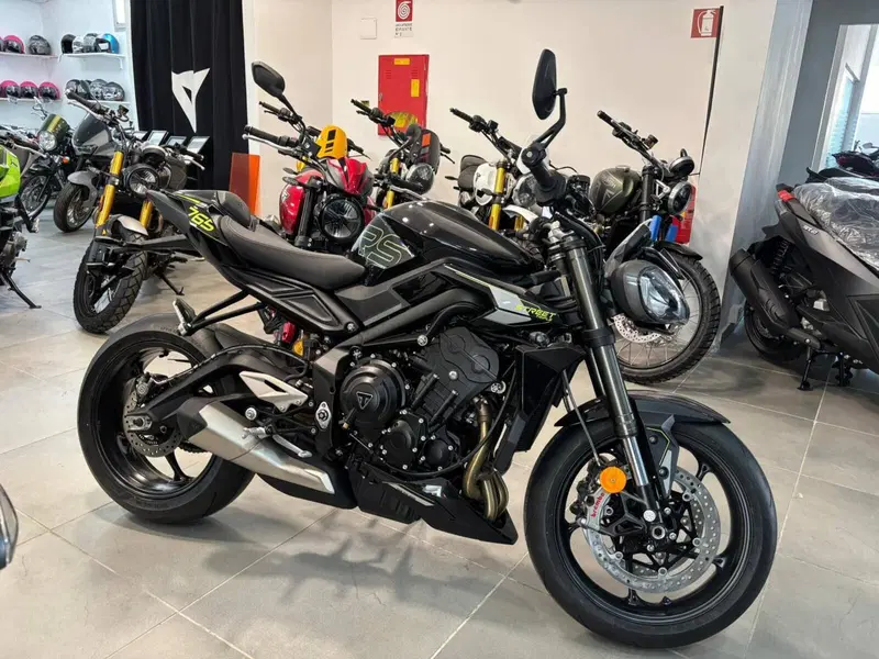 Triumph Street Triple 765 RS (2023 - 26)
