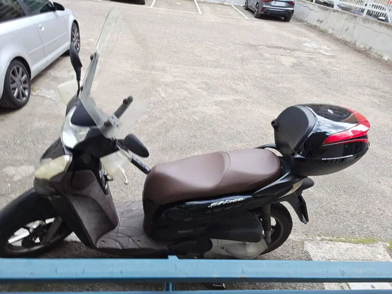 Honda SH 300 i (2011 - 14) (3)