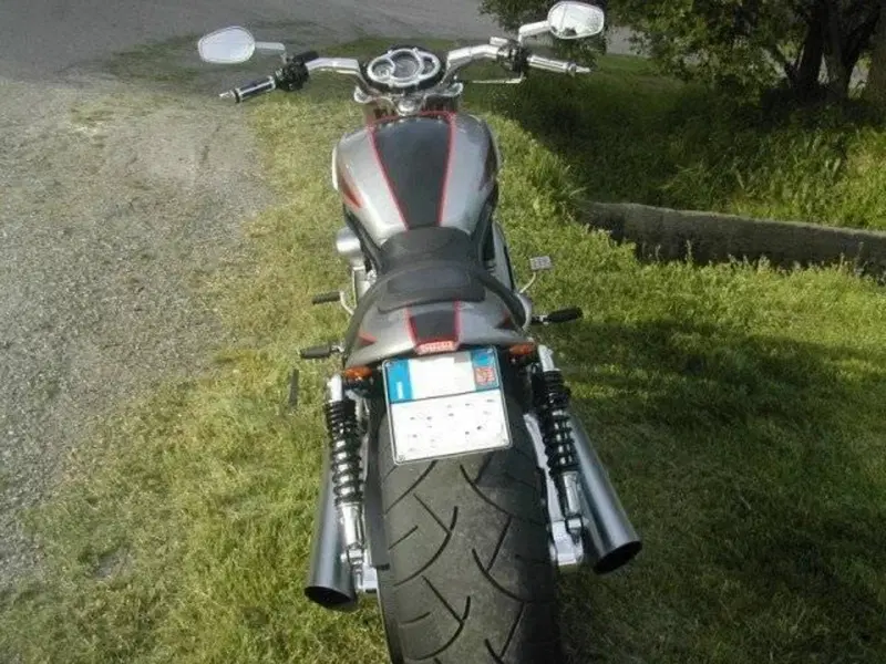 Harley-Davidson 1250 V-Rod Muscle (2009 - 17) - VRSCF (8)