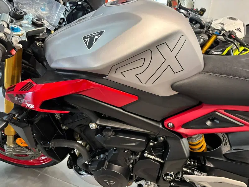 Triumph Street Triple 765 RX (2026) (4)