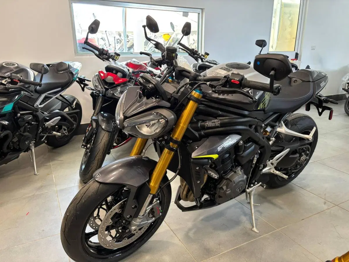 Triumph Speed Triple 1200 RS (2025 - 26) (3)