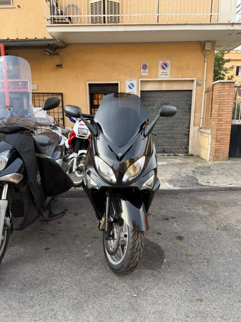 Yamaha T-Max 500 (2004 - 07) (2)