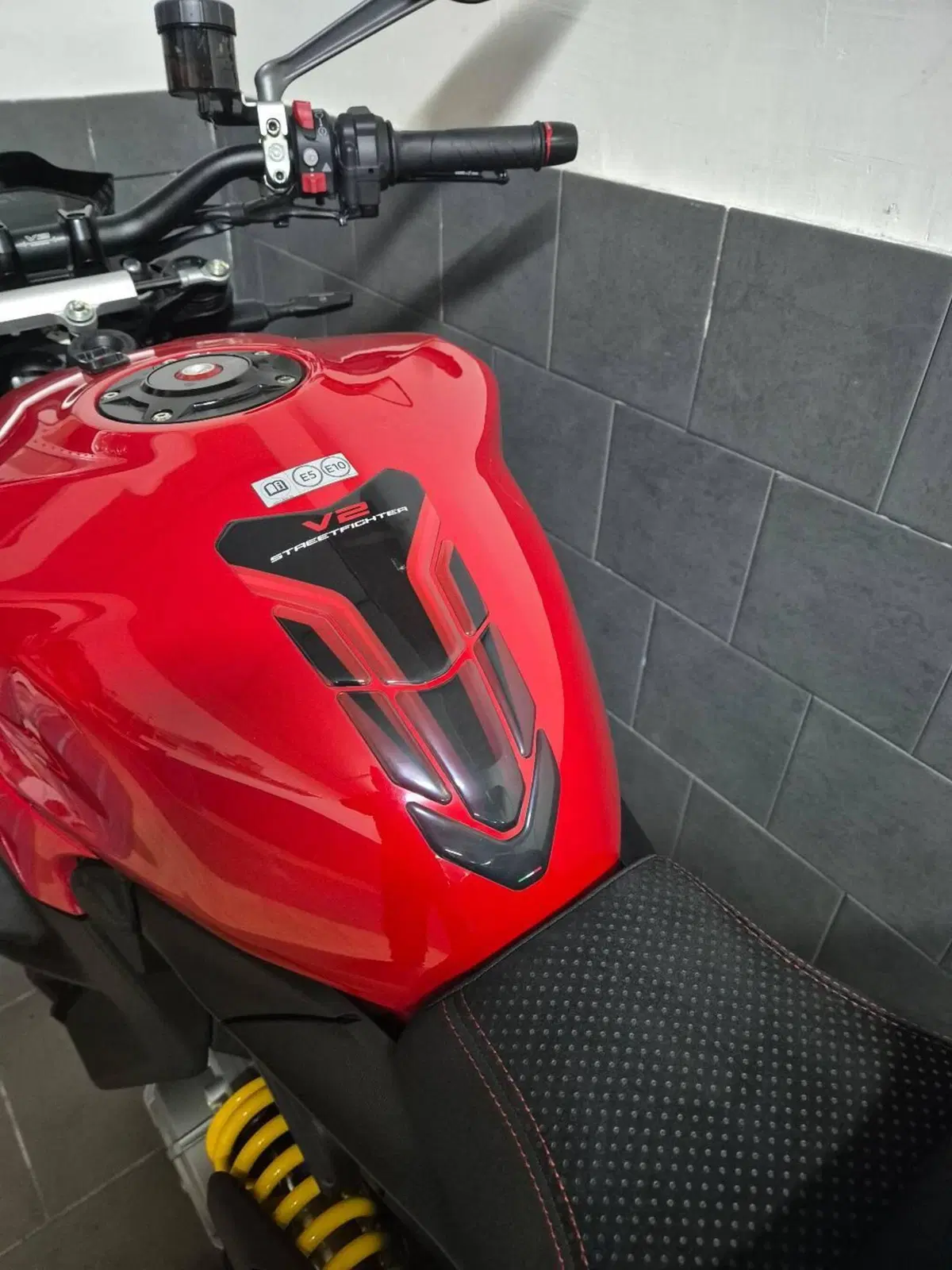 Ducati Streetfighter V2 (2022 - 24) (10)