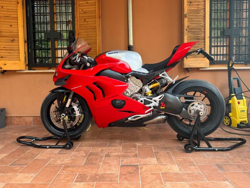 Ducati Panigale V4 1100 (2020) (3)
