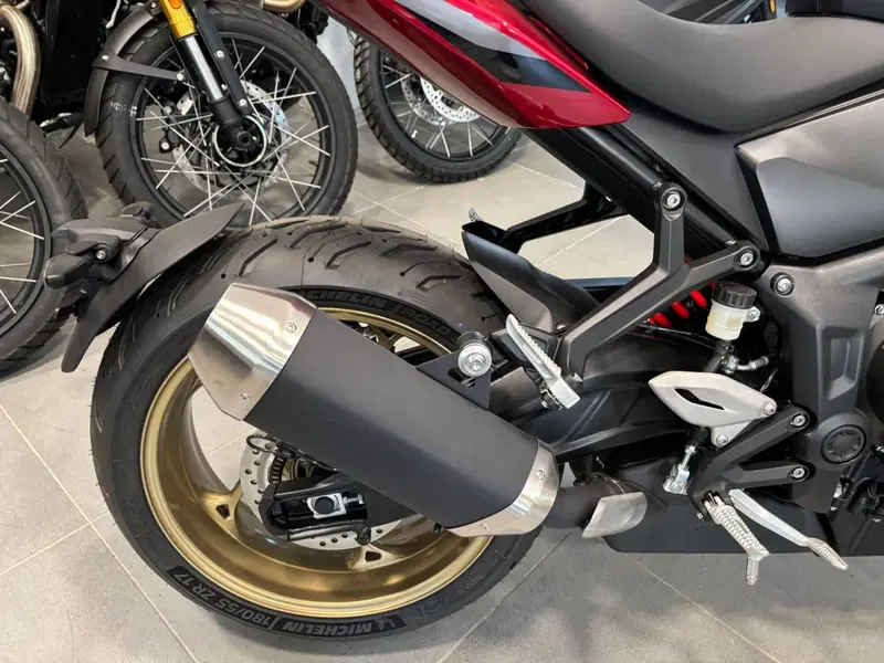 Triumph Trident 800 (2026) (10)