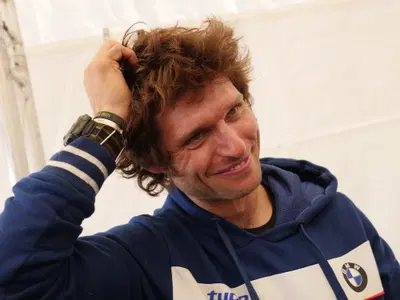 Pizzicato Guy Martin: sospesa la patente per eccesso di velocit&agrave;