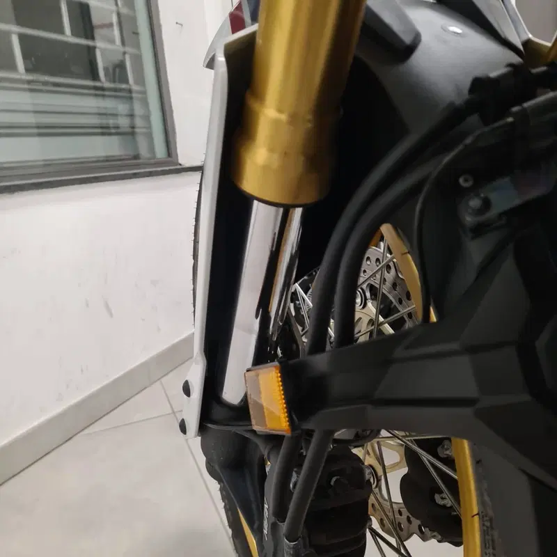 Honda Africa Twin CRF 1000L ABS (2016 - 17) (2)