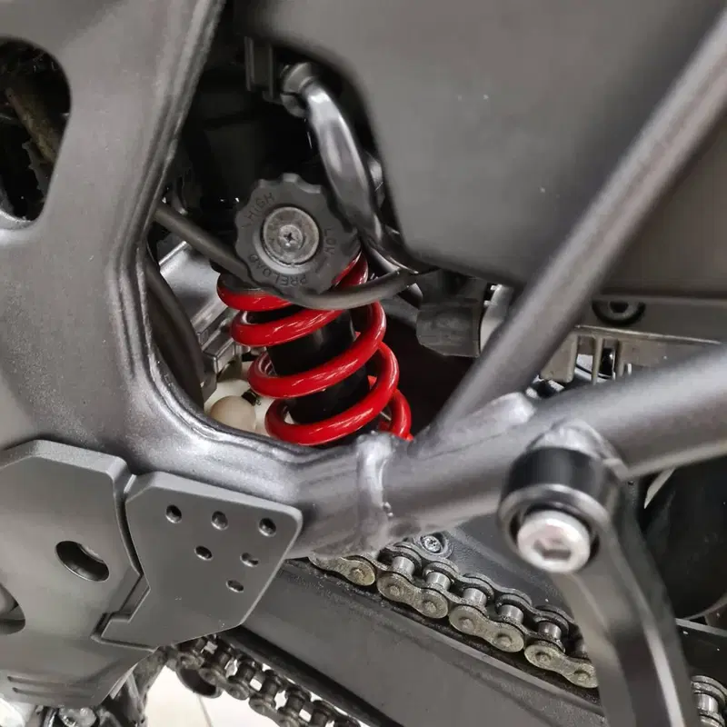 Honda Africa Twin CRF 1000L ABS (2016 - 17) (6)