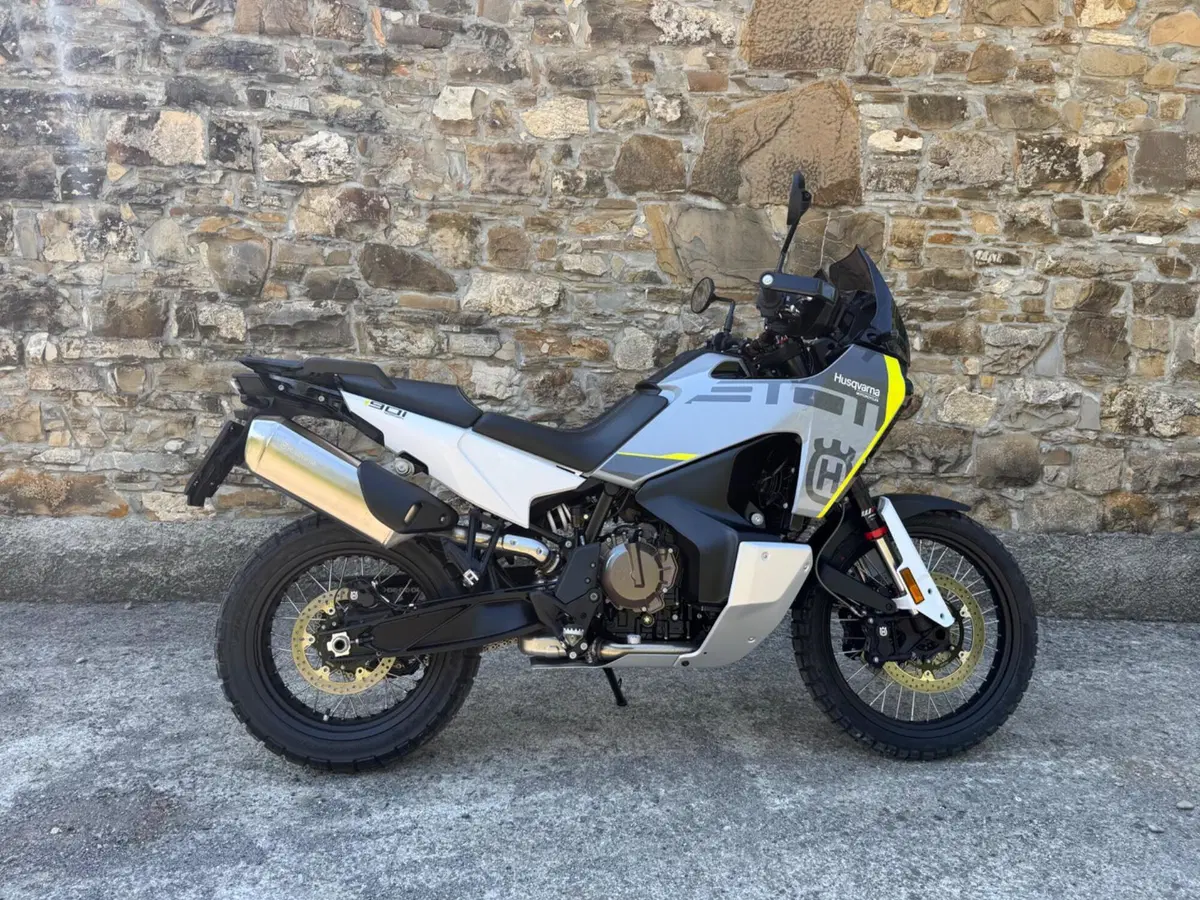 Husqvarna Norden 901 (2022 - 26)