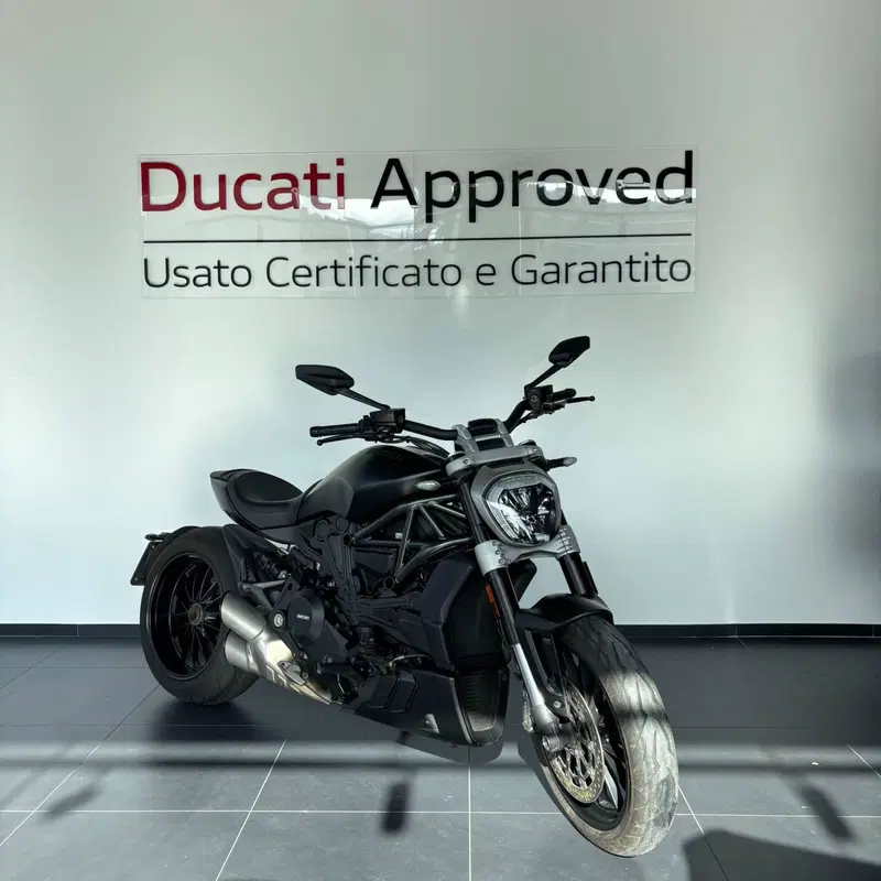 Ducati XDiavel 1262 Dark (2021 - 24) (2)