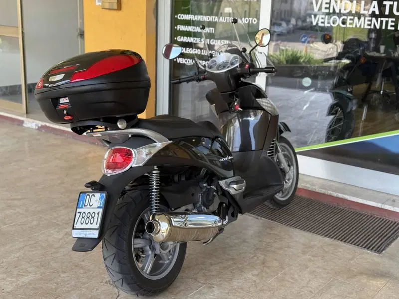 Aprilia Scarabeo 500 (2007 - 12) (6)