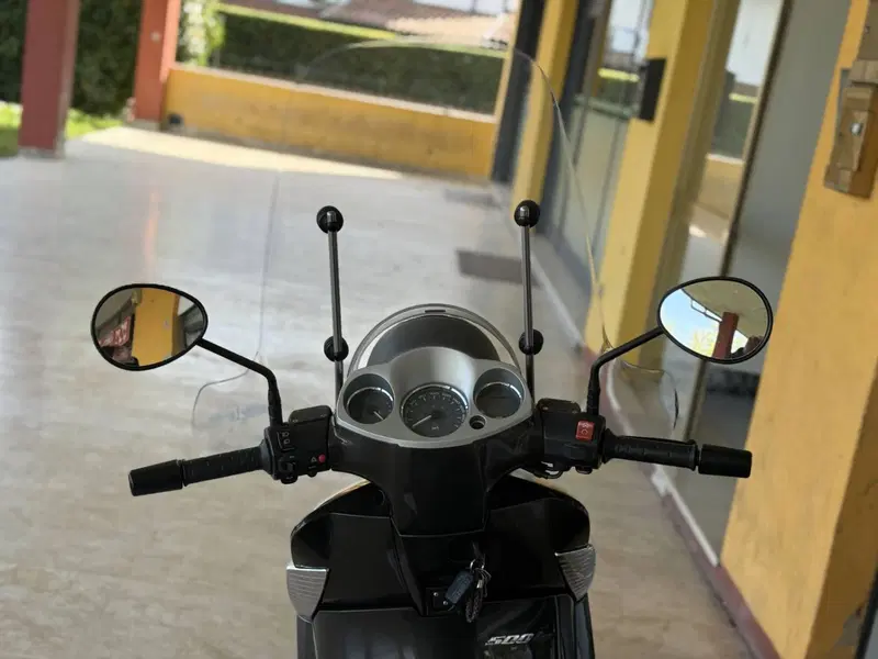 Aprilia Scarabeo 500 (2007 - 12) (11)