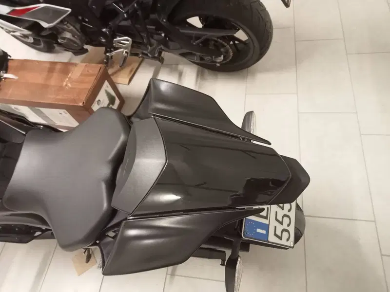 Yamaha YZF R6 (2017 - 20) (4)
