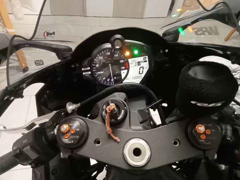 Yamaha YZF R6 (2017 - 20) (7)