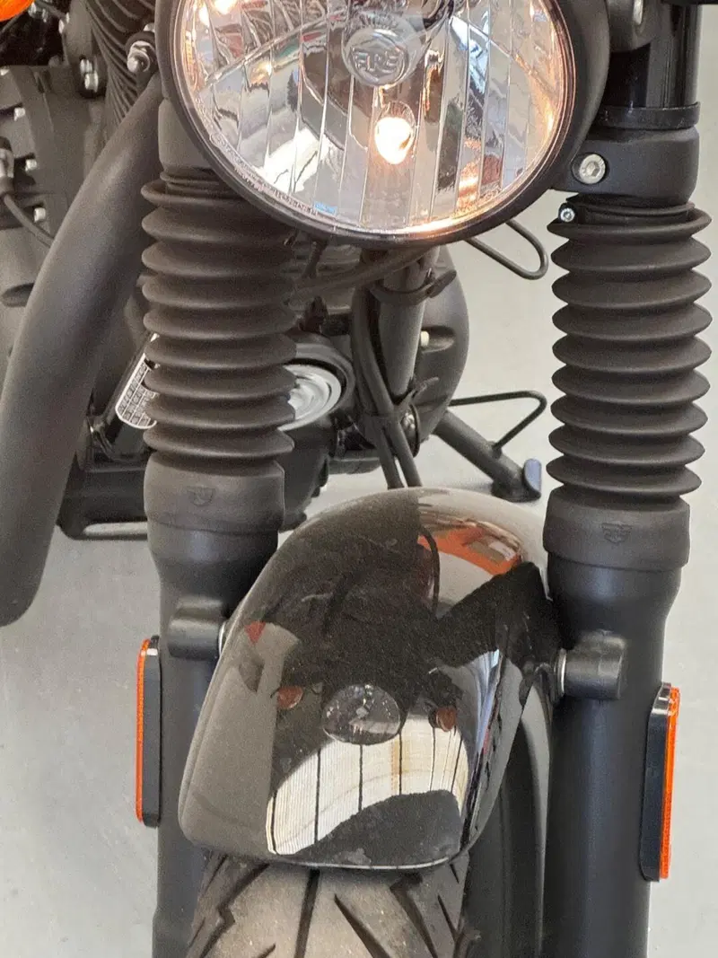 Royal Enfield HNTR 350 (2022 - 26) (4)