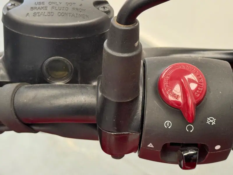 Royal Enfield HNTR 350 (2022 - 26) (9)