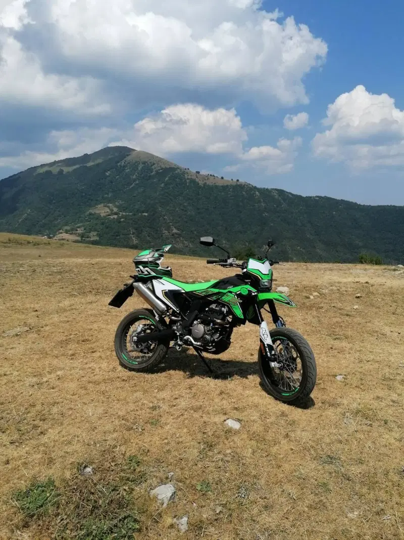 Kl KXE 125 Motard (2022 - 24) (2)