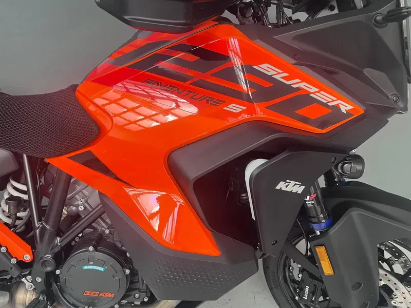 KTM 1290 Super Adventure S (2022 - 25) (4)