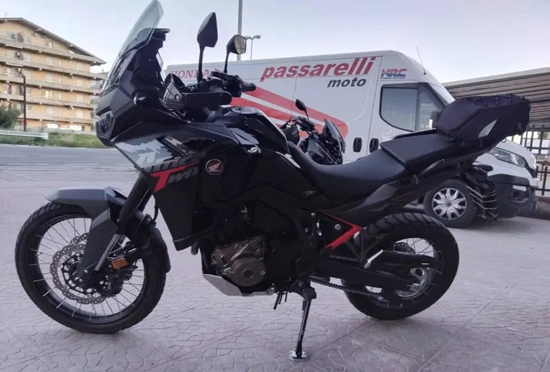 Honda Africa Twin CRF 1100L (2024 - 26) (4)