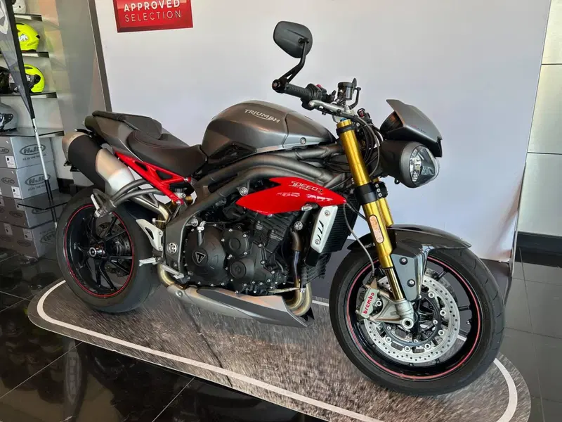 Triumph Speed Triple 1050 R ABS (2016 - 17) (3)