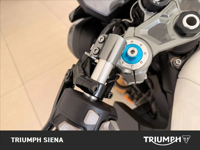 Triumph Street Triple 765 Moto2 (2026) (15)